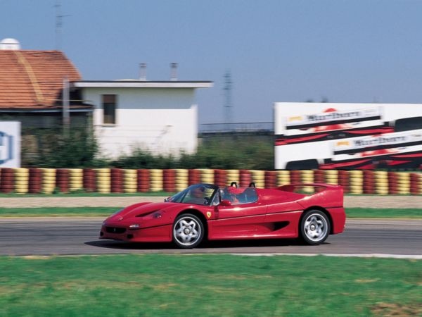 Ferrari F50 фото