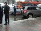 Массовая авария произошла на площади Минина и Пожарского утром 22 февраля - фотография 2